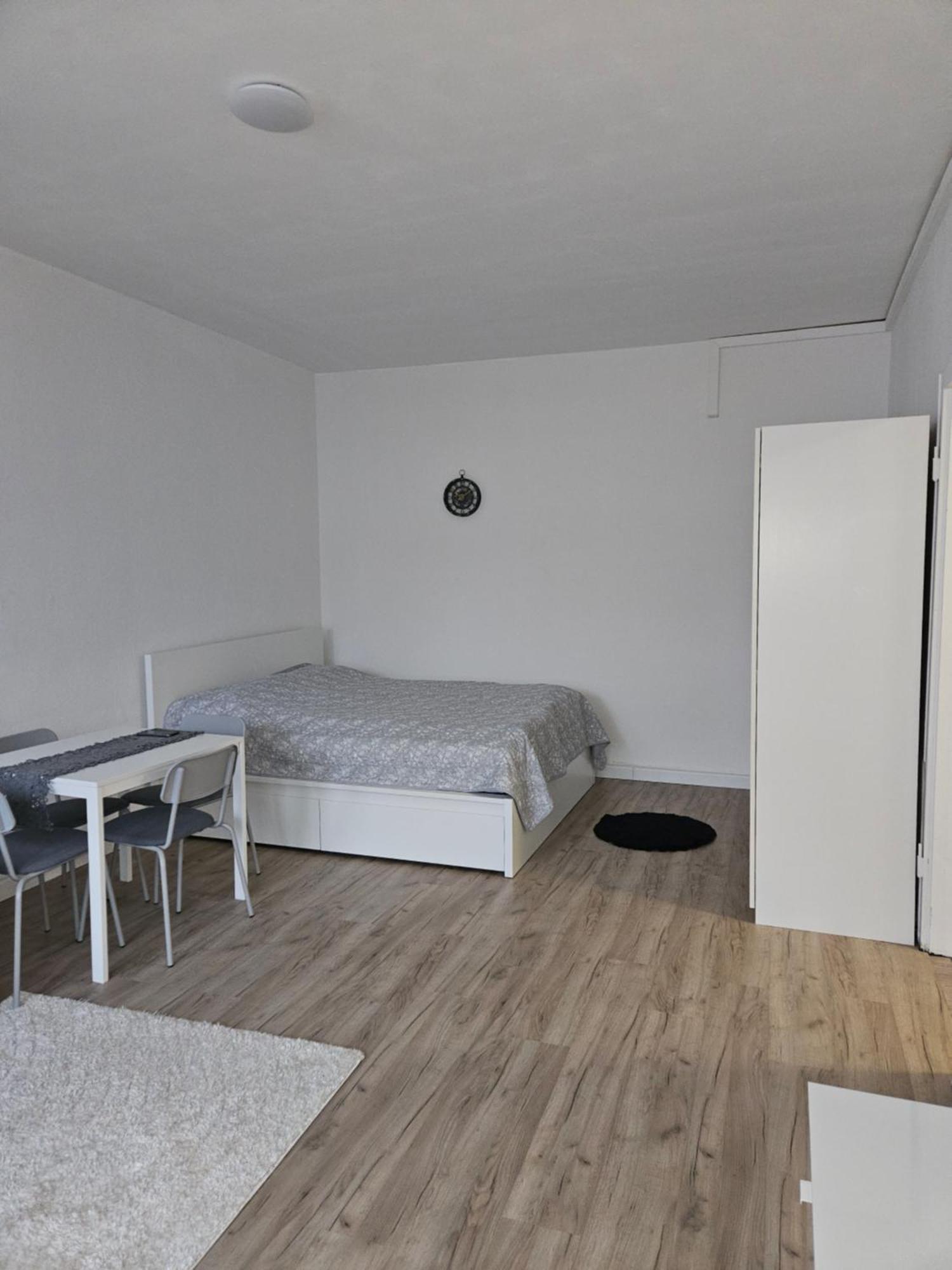 Eine Schoene Kleine Wohnung Mitten Im Zentrum Von Dortmund !!! Экстерьер фото
